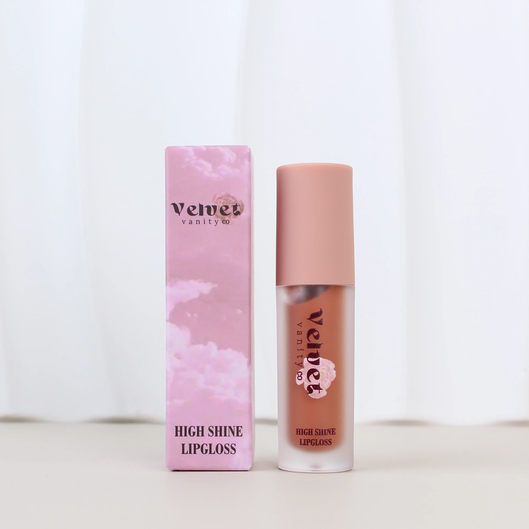 High Shine Lipgloss - Image 3