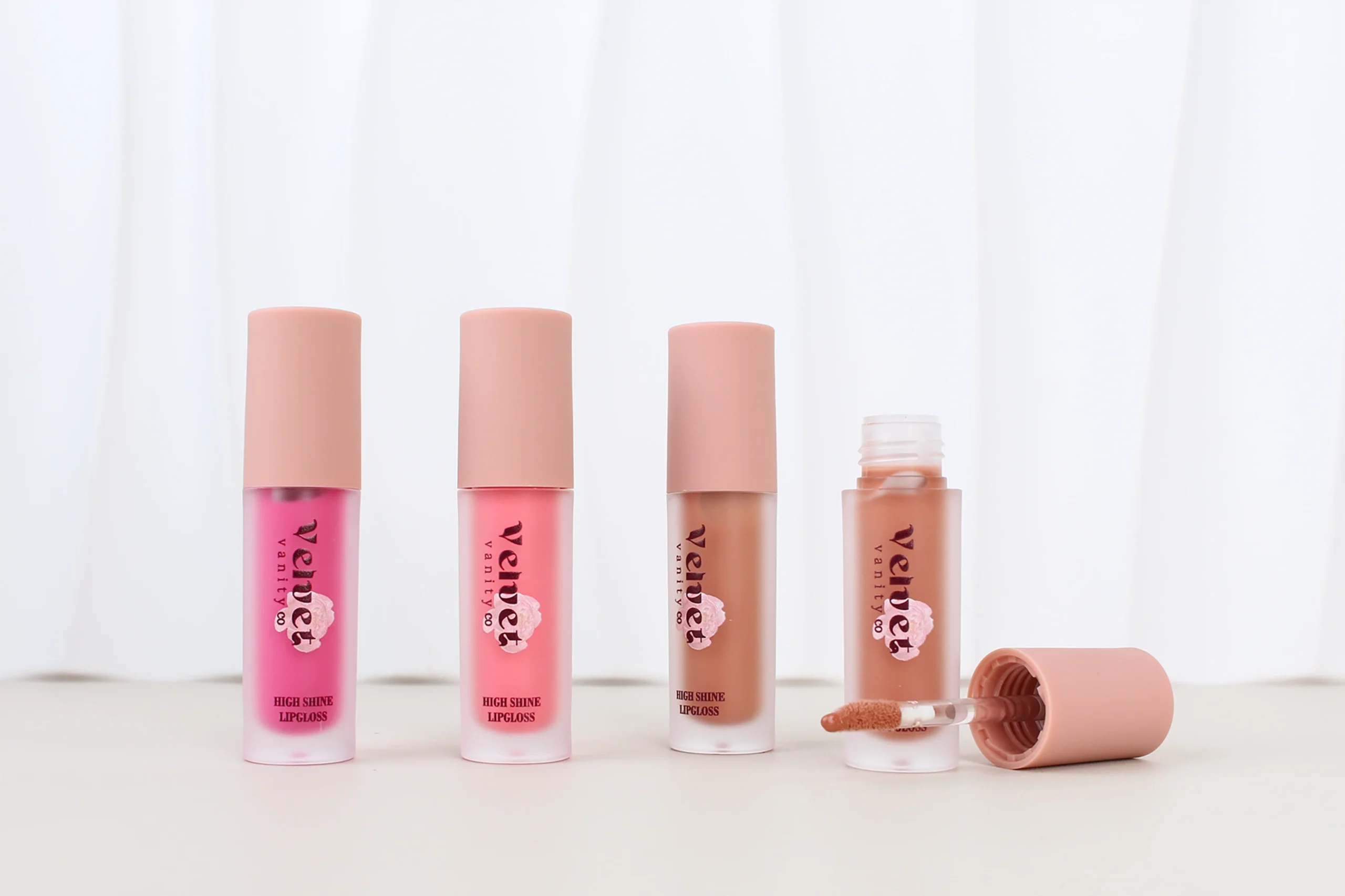 High Shine Lipgloss - Image 5